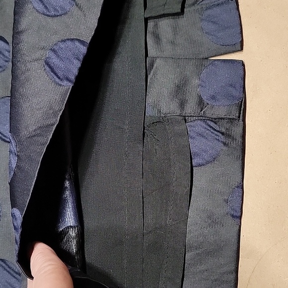 J Crew Size 00 "The Pencil Skirt" Black with Blue Polka Dots, Exc. Used Cond. - Picture 9 of 13